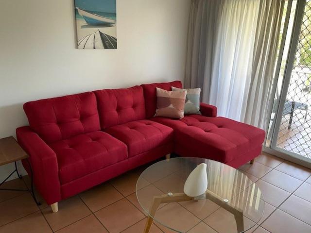 The York Beachfront Holiday Apartments Yorkeys Knob Bagian luar foto